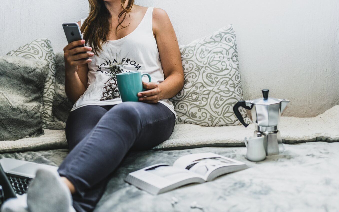 morning routine, morning coffee, phone, girl, bed