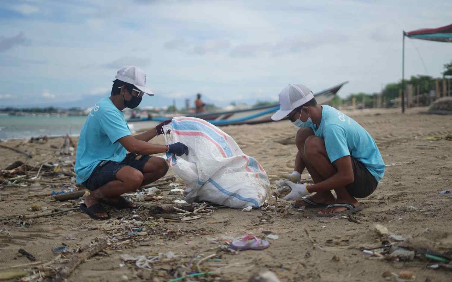 volunteer, new year's day