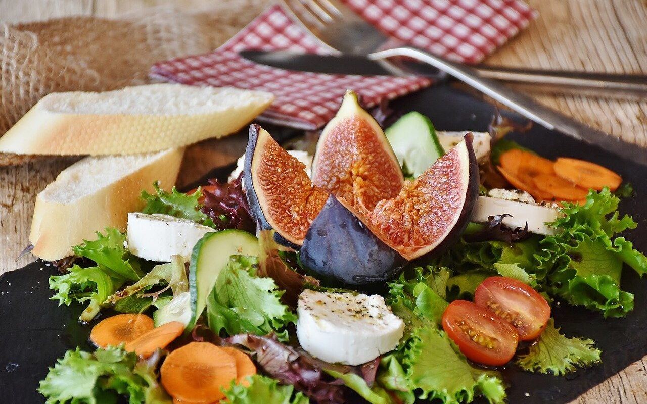 salad, figs, cheese, healthy habits to start